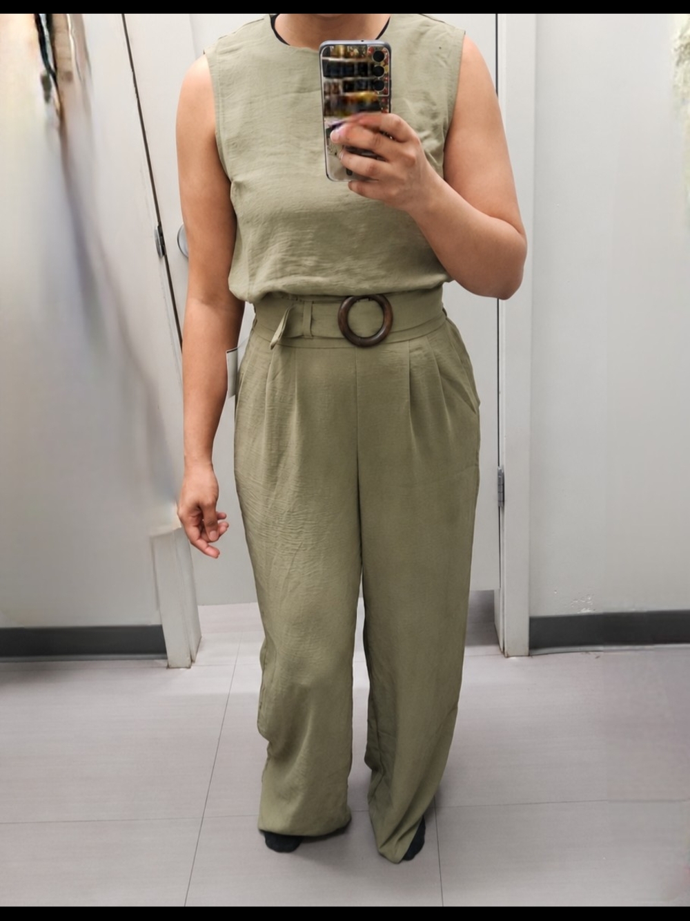Faith and Joy Green 2-Piece Set Elegant & Comfortable